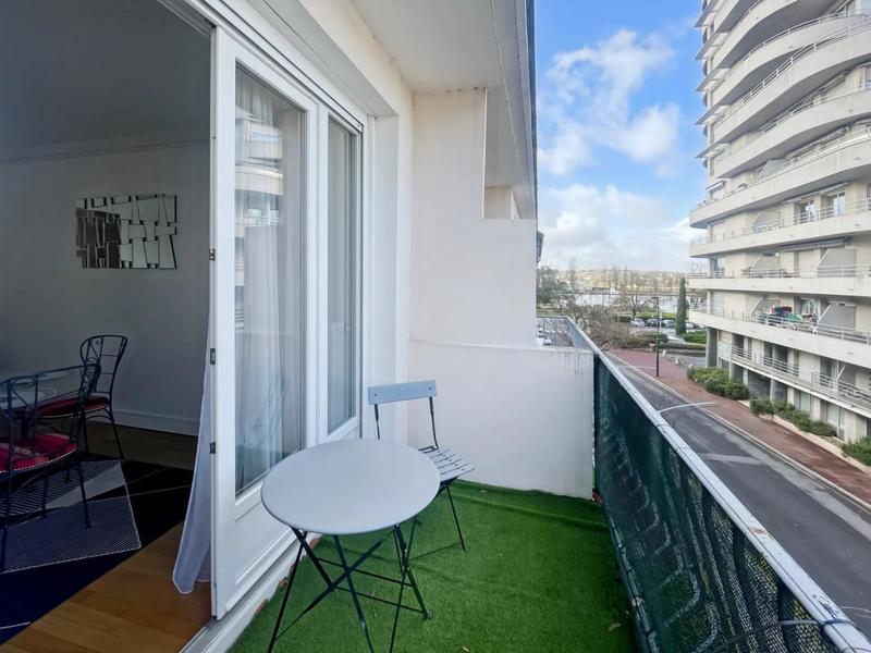 Appartement - 85 m² - 4 pièces