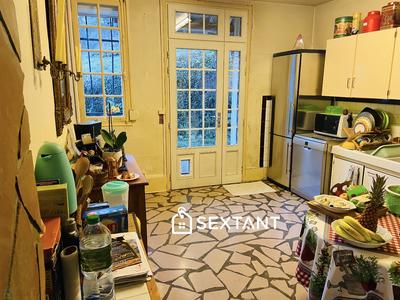 Maison - 155 m² - 6 pièces