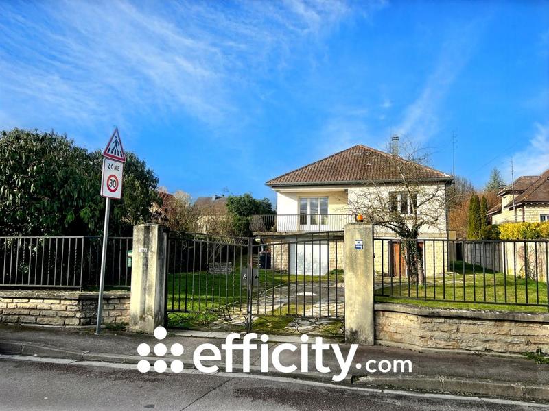 Pavillon - 150 m² - 6 pièces