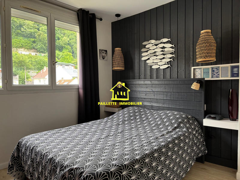 Appartement - 84 m² - 4 pièces