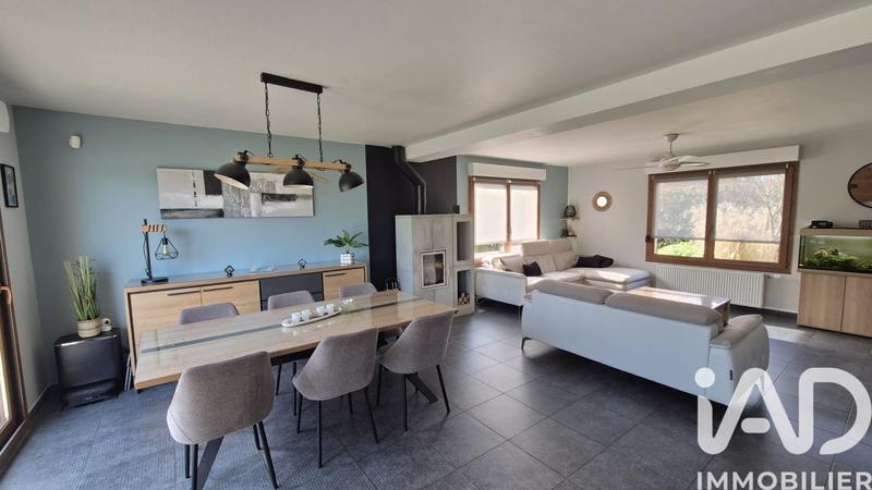 Maison - 138 m² - 6 pièces