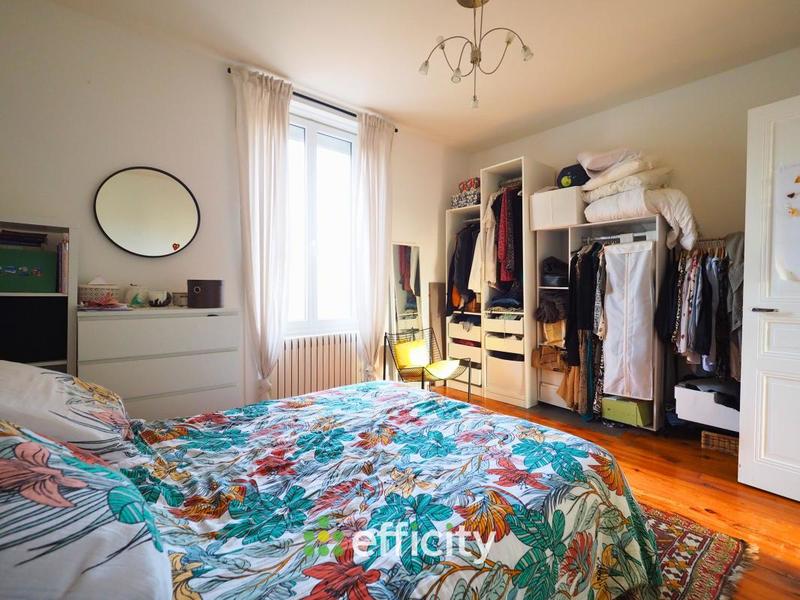 Maison de ville - 110 m² - 5 pièces