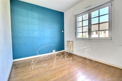 Maison - 166 m² - 7 pièces