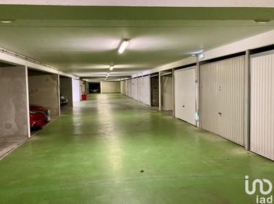 Parking - 13 m²