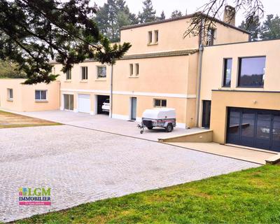 Villa - 525 m² - 7 pièces