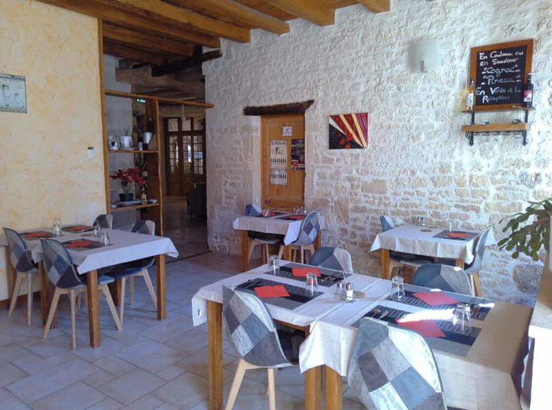 Maison - 713 m² - 15 pièces