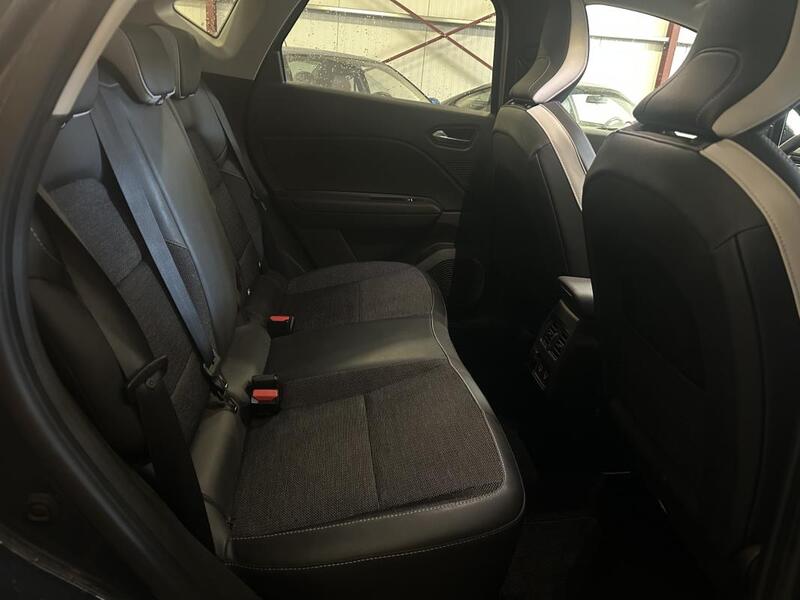 Renault Captur 1.3 TCe Mild Hybrid 140 cv