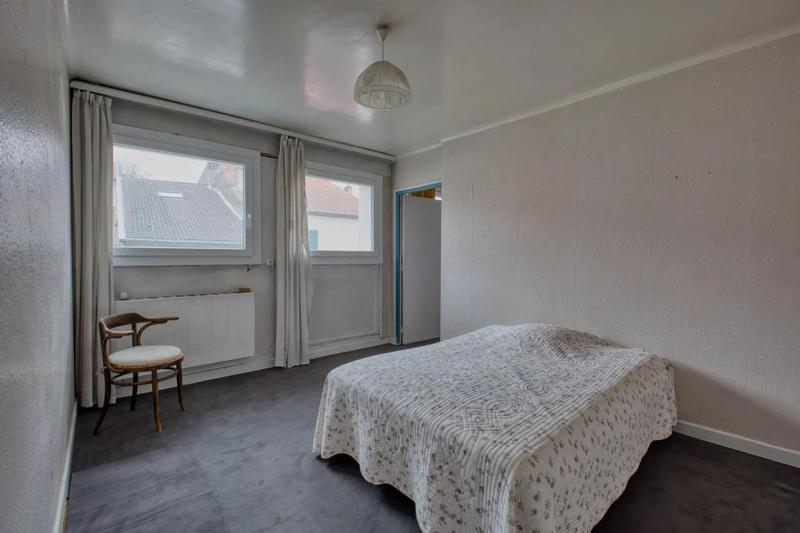 Appartement - 178 m² - 10 pièces