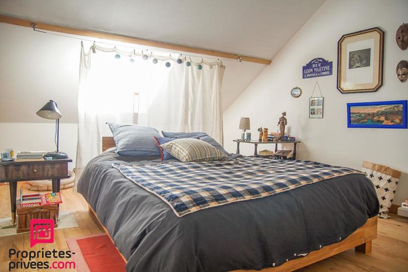 Maison - 320 m² - 10 pièces