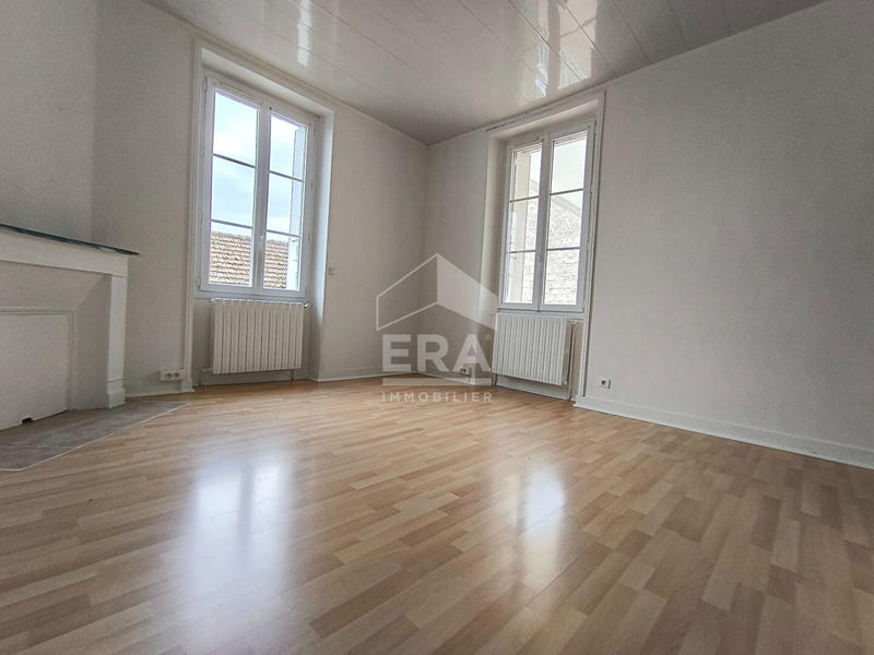 Maison - 214 m² - 6 pièces