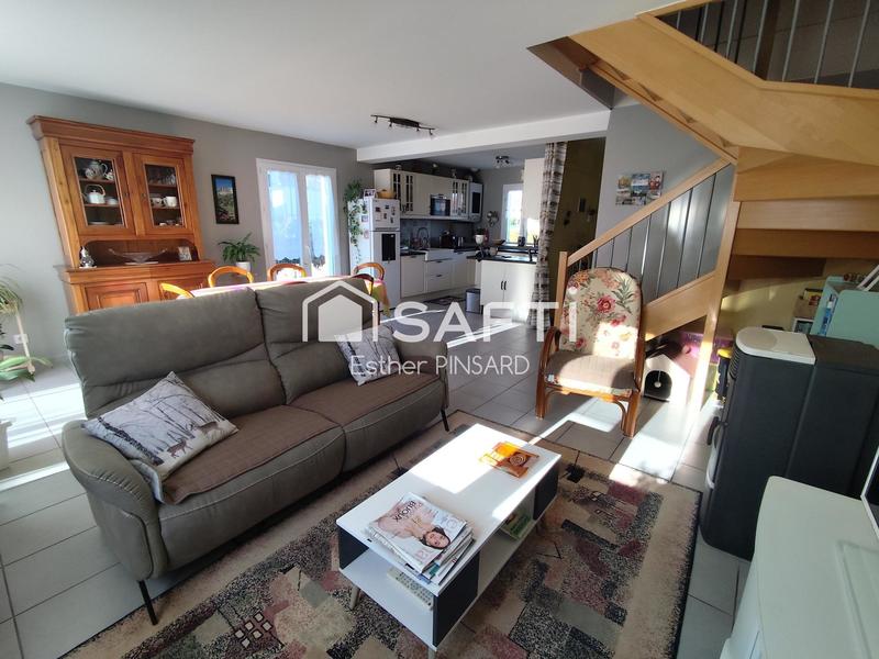 Maison - 90 m² - 4 pièces