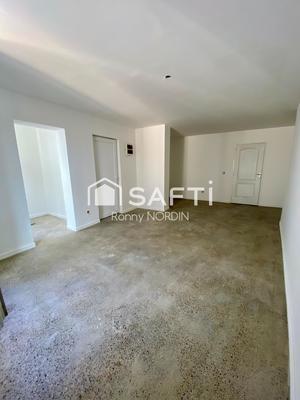 Maison - 225 m² - 7 pièces