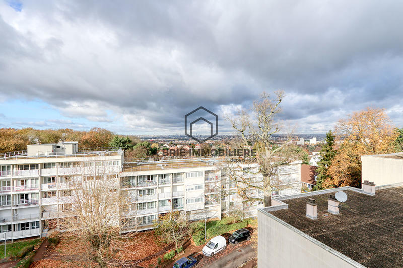 Appartement - 77 m² - 4 pièces