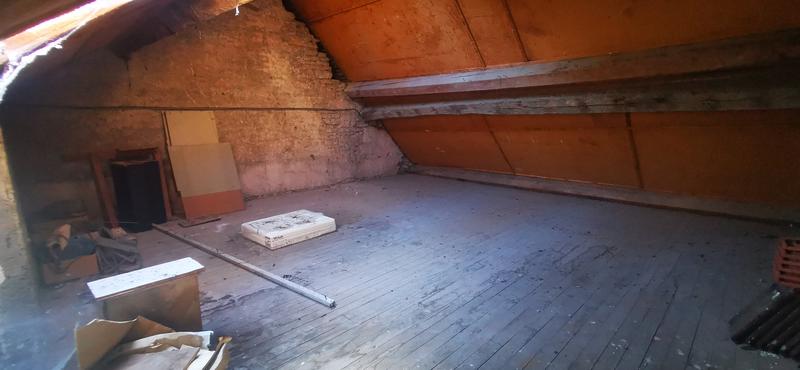 Maison - 300 m² - 8 pièces