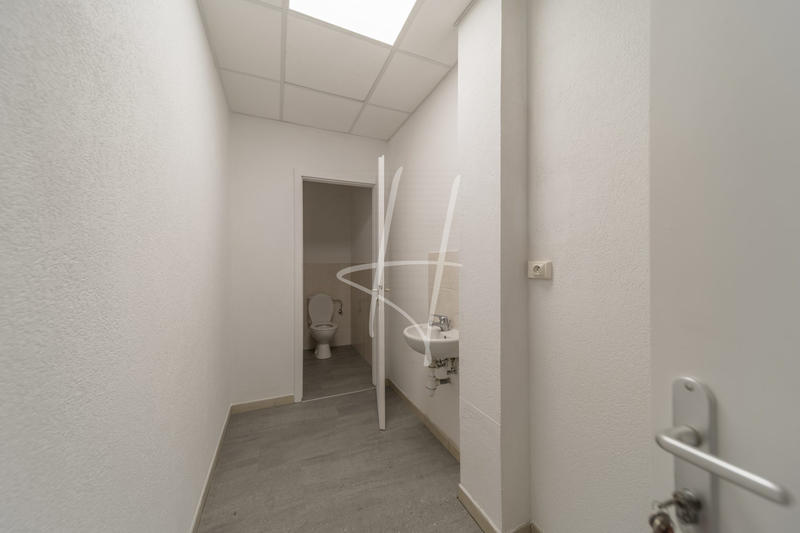 Local d'activités - 600 m²