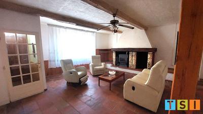 Maison - 400 m² - 16 pièces