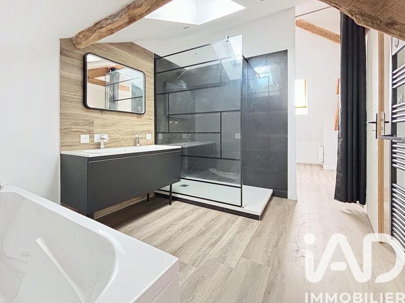 Maison - 95 m² - 4 pièces