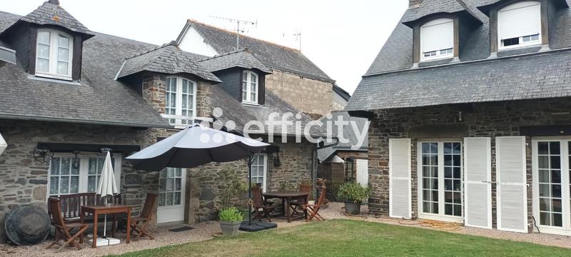 Maison - 428 m² - 13 pièces