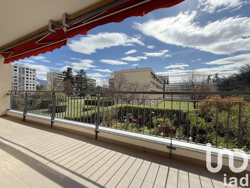 Appartement - 101 m² - 5 pièces