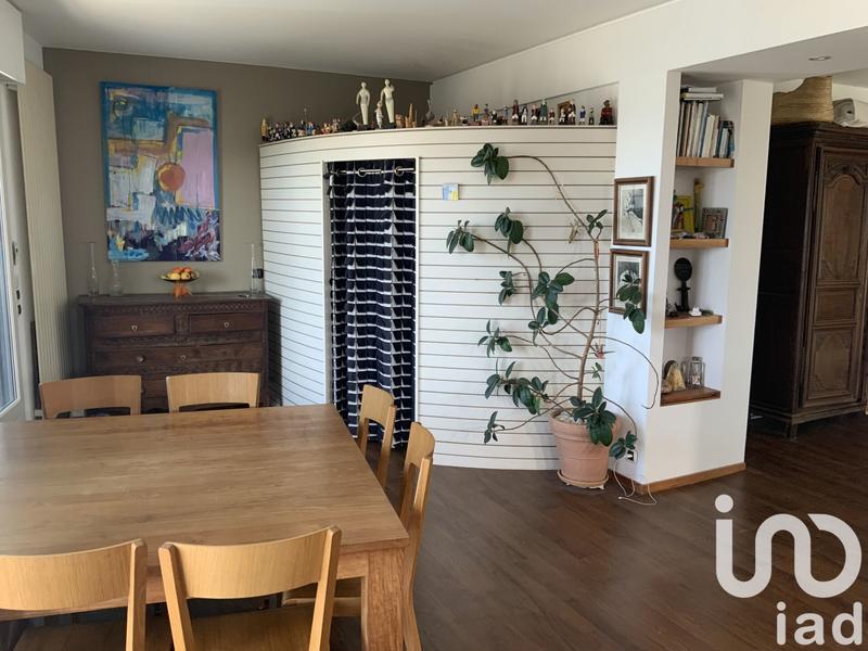 Appartement - 80 m² - 3 pièces