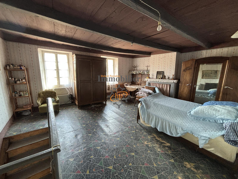 Maison - 152 m² - 1 pièce