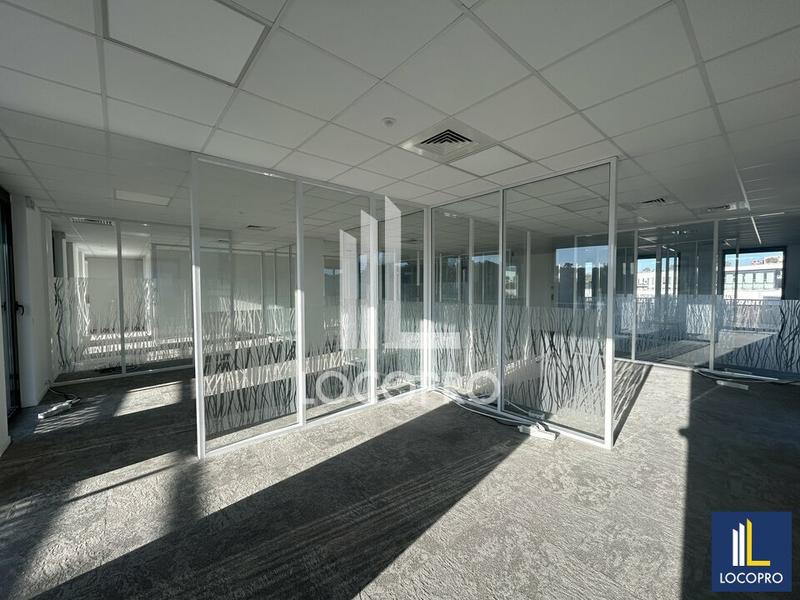 Bureau - 347 m²