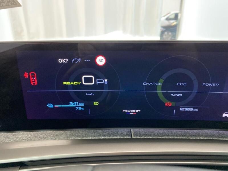 Peugeot 3008 e-3008 III Bev 73kwh Allure