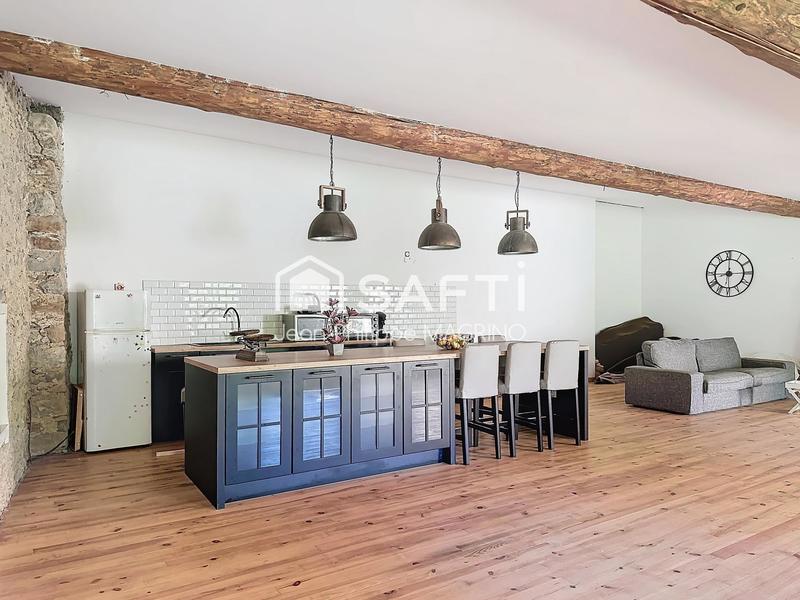 Maison - 178 m² - 5 pièces