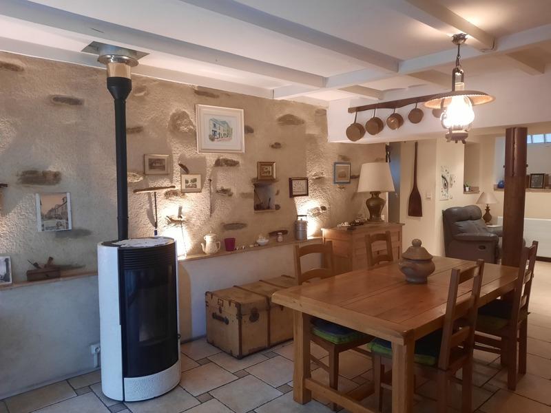 Maison de village - 205 m² - 8 pièces