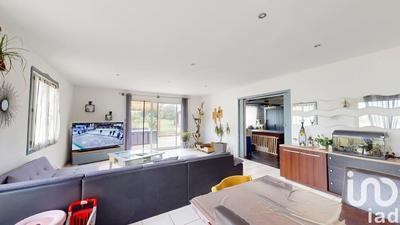 Maison - 167 m² - 8 pièces