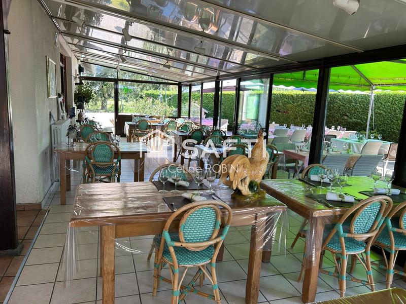 Local commercial - 248 m² - 6 pièces