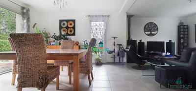 Maison - 130 m² - 5 pièces