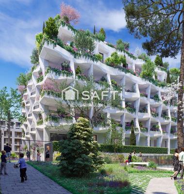 Appartement - 99 m² - 4 pièces