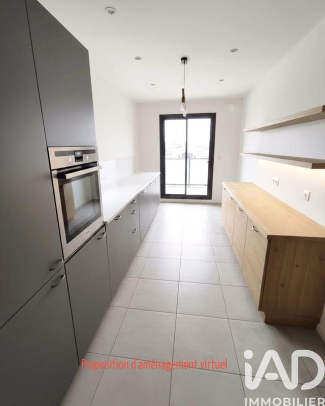 Appartement - 83 m² - 3 pièces