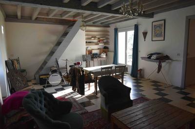 Maison traditionnelle - 140 m² - 6 pièces