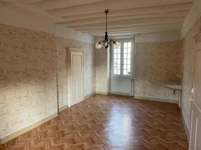 Maison - 166 m² - 7 pièces