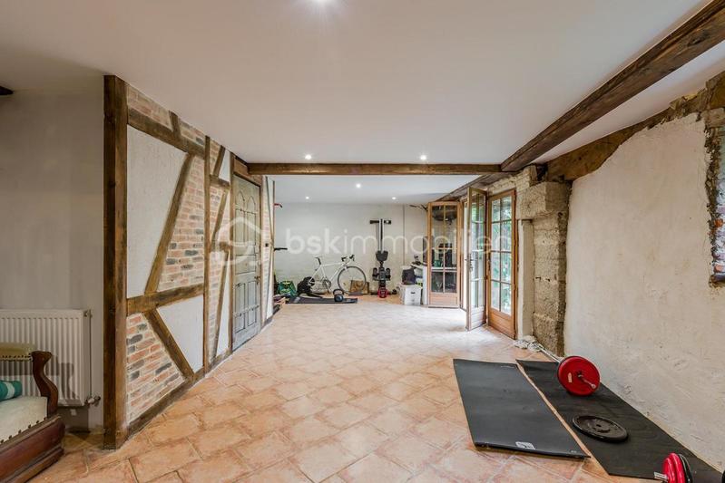 Maison chambre d'hôtes - 300 m² - 13 pièces