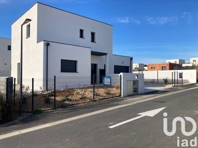 Maison - 104 m² - 4 pièces