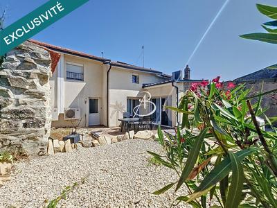 Maison - 240 m² - 8 pièces