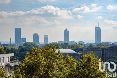 Appartement - 82 m² - 4 pièces