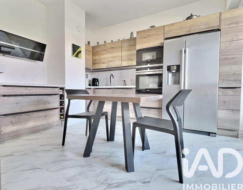 Appartement - 143 m² - 5 pièces