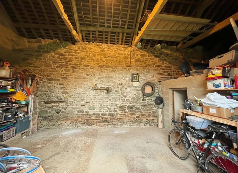 Propriété - 141 m² - 6 pièces