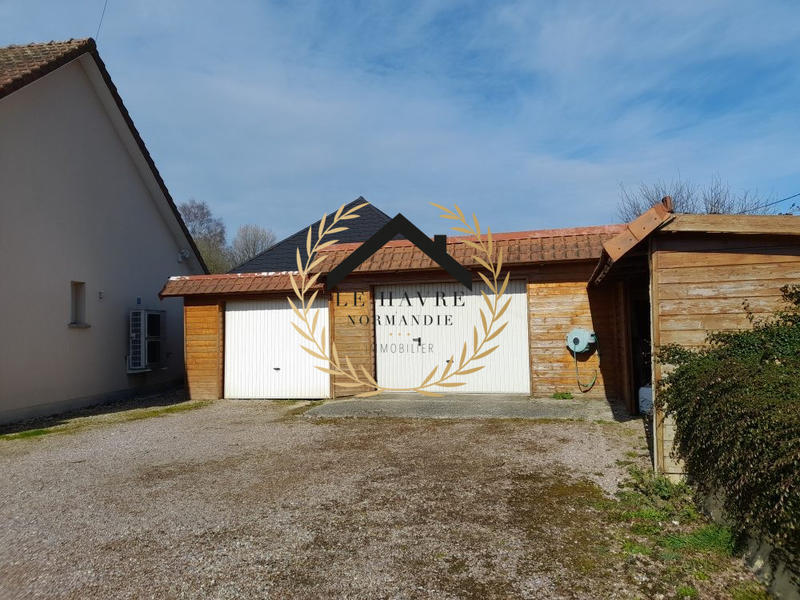 Maison traditionnelle - 165 m² - 6 pièces