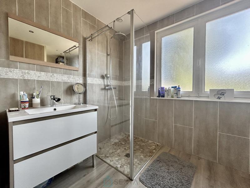 Maison - 133 m² - 6 pièces