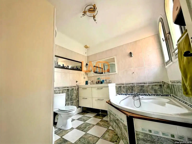 Maison - 160 m² - 8 pièces