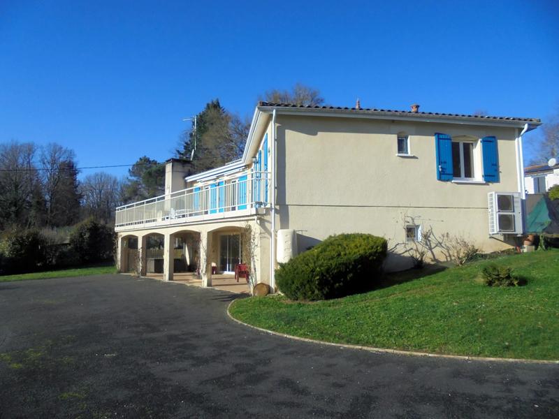 Maison - 130 m² - 7 pièces