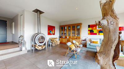 Villa - 280 m² - 9 pièces