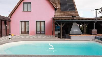 Maison - 180 m² - 7 pièces