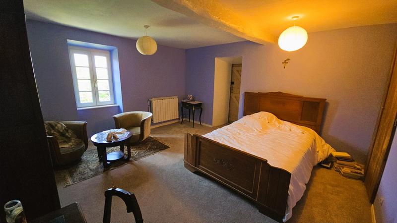 Maison - 224 m² - 8 pièces