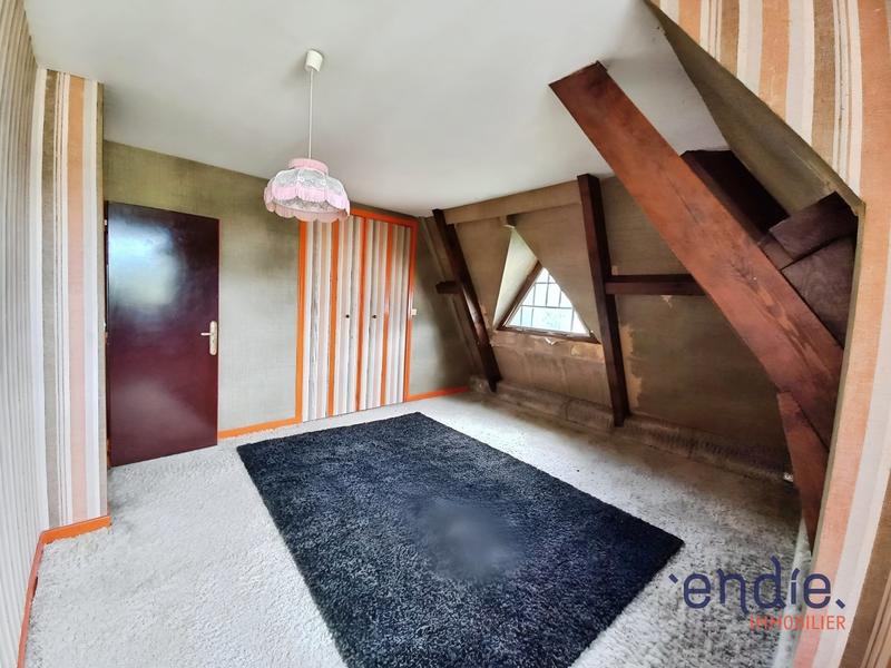 Maison - 140 m² - 6 pièces